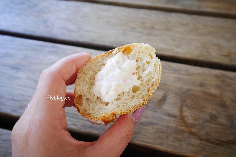 南投水里|阿成的家.在龍眼樹下吃百匯料理,大哥窯烤歐式麵包 @飛天璇的口袋