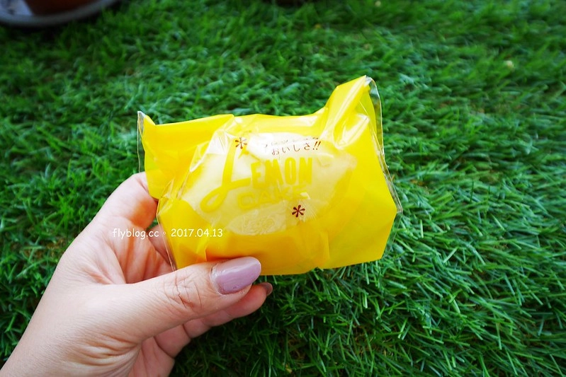 台中南區|榮記餅店.好吃的台式馬卡龍牛粒,隱藏第三市場的老牌糕餅店 @飛天璇的口袋