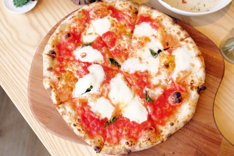 日許時間┃台中北區美食:充滿日式雜貨風的餐廳,餐點輕爽平價好吃,轉角遇見都市中的叢林 @飛天璇的口袋