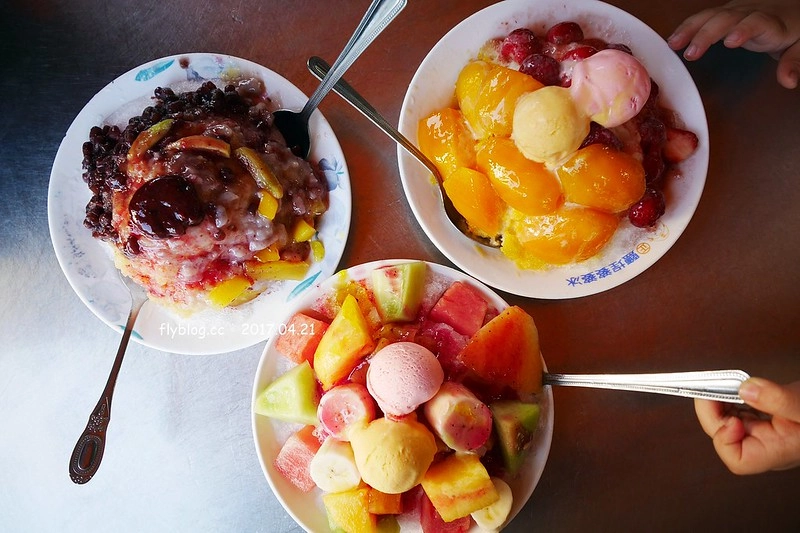 【高雄三民】頭等艙飯店.站前館,高雄兩天一夜小旅行,推薦離高雄火車站最近的頭等艙商務飯店,吃美食、逛街購物都方便 @飛天璇的口袋