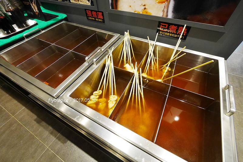 【台中北區】兩餐韓國年糕火鍋,$299元無限量吃到飽!吃完年糕後再做炒飯,中友百貨商圈一樓 @飛天璇的口袋