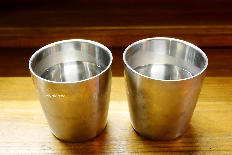 有囍拉麵:從深夜食堂起家的拉麵店,還有日本點餐機投幣點餐 @飛天璇的口袋