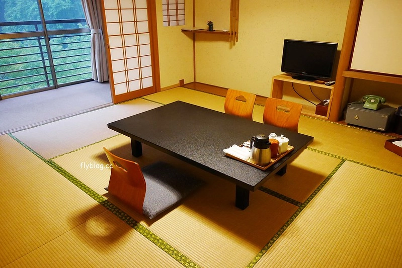 日本京都|高雄錦水亭|京都高雄住宿推薦,溫泉飯店一泊二食,溪邊品嚐京都三大川床料理之一的佳餚 @飛天璇的口袋