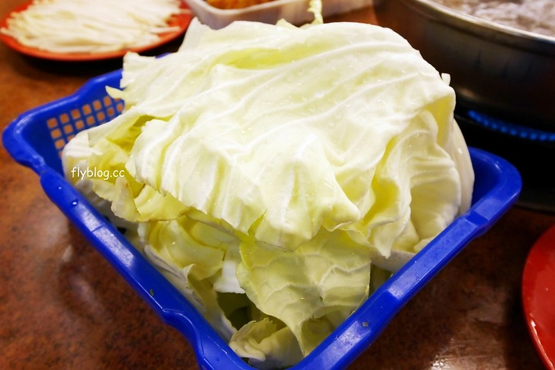 日日發現宰羊肉爐|選用一年六個月的本土山羊,新鮮現宰沒有羊騷味 @飛天璇的口袋