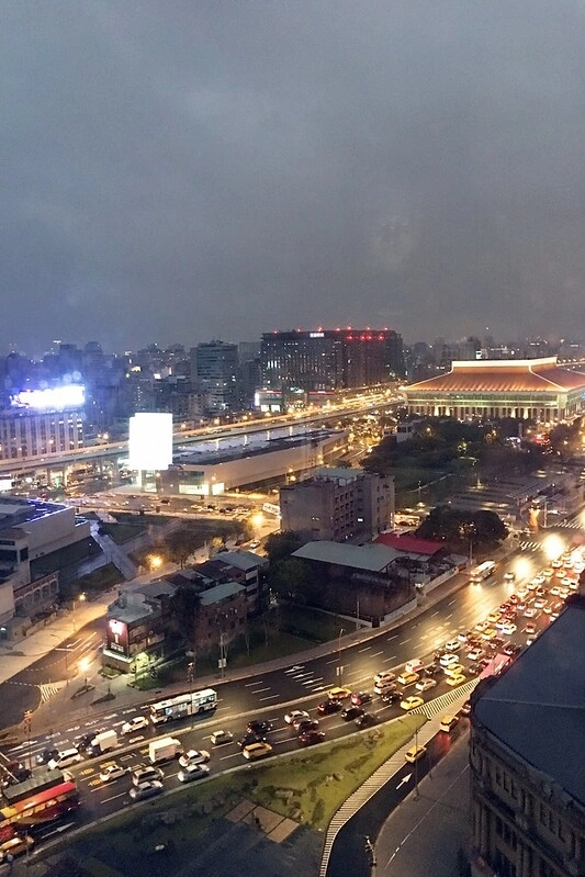 台北中正|北門世民酒店,荷蘭品牌Citizen M亞洲第一間飯店,鄰近台北車站和西門町商圈 @飛天璇的口袋