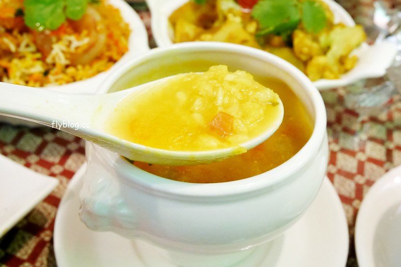 斯里印度餐廳.SREE INDIA PALACE┃台中西區:台中正宗印度料理,主廚是道地印度人,每一道都很入味又下飯 @飛天璇的口袋