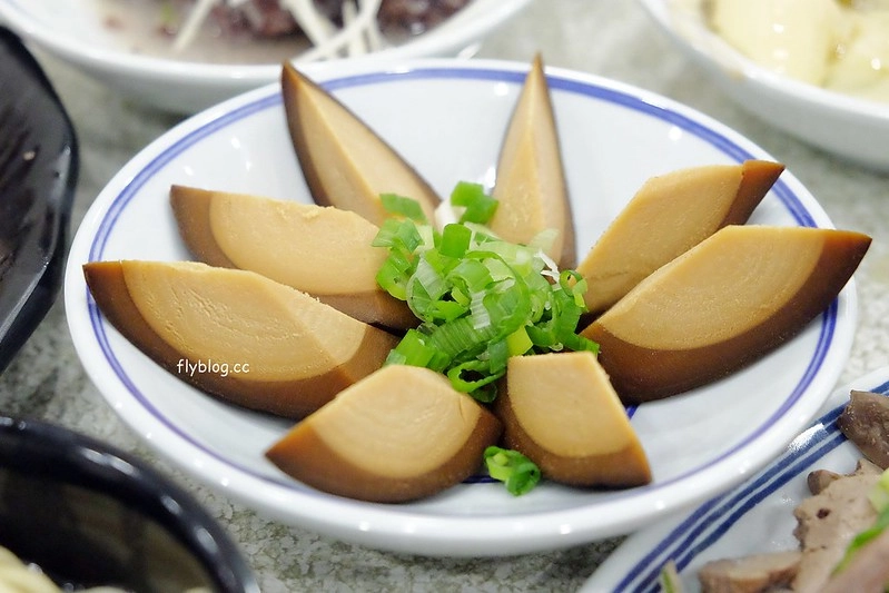 巫董鵝肉┃台中北屯:鵝房宮最新力作,把黃昏市場美食端上桌,各種台灣人最愛的平民小菜都吃的到 @飛天璇的口袋