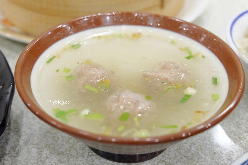 巫董鵝肉┃台中北屯:鵝房宮最新力作,把黃昏市場美食端上桌,各種台灣人最愛的平民小菜都吃的到 @飛天璇的口袋