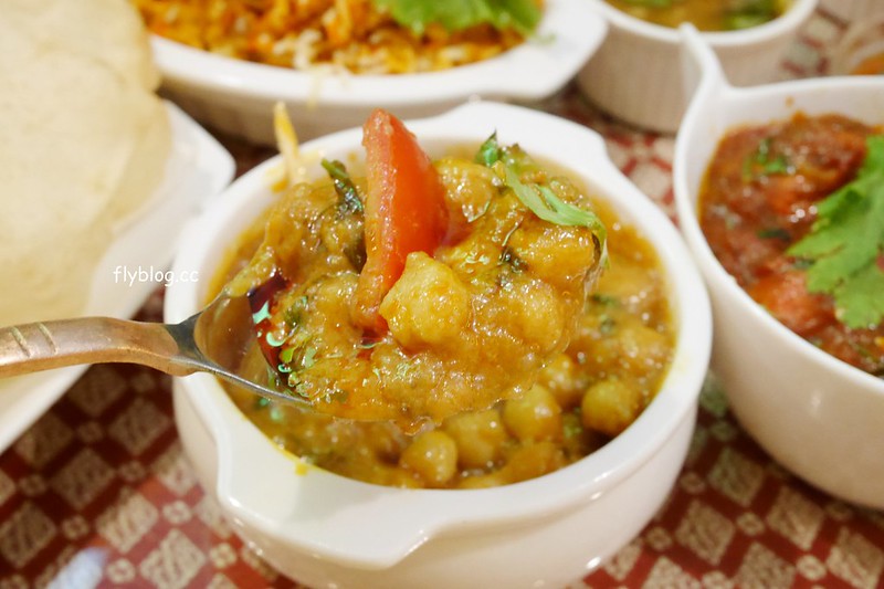 斯里印度餐廳.SREE INDIA PALACE┃台中西區:台中正宗印度料理,主廚是道地印度人,每一道都很入味又下飯 @飛天璇的口袋