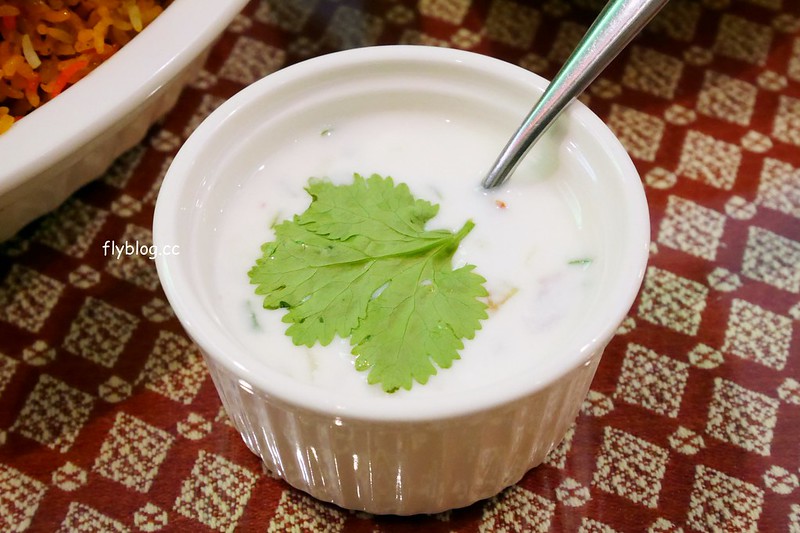 斯里印度餐廳.SREE INDIA PALACE┃台中西區:台中正宗印度料理,主廚是道地印度人,每一道都很入味又下飯 @飛天璇的口袋