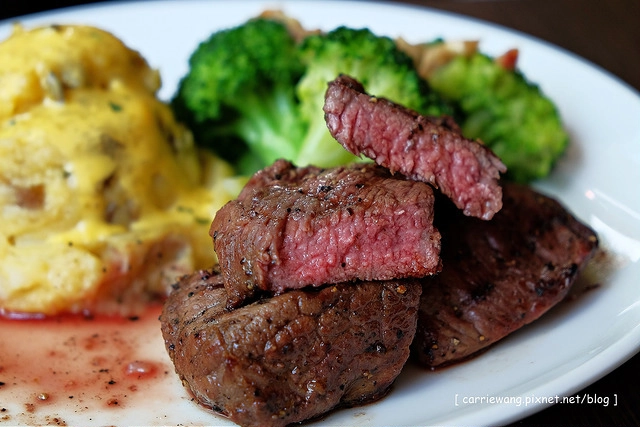 台中10間早午餐懶人包:於光早午餐、目覺咖啡、田樂、好堅果、奧樂美特、米亞諾、Hoyo Cafe、樹兒早午餐、小葛廚房、7分SO @飛天璇的口袋