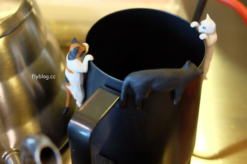 台中南區|咖啡任務.Coffee Task:台中市最高的咖啡館,隱身於辦公大樓36樓,居高臨下眺望台中市美景 @飛天璇的口袋