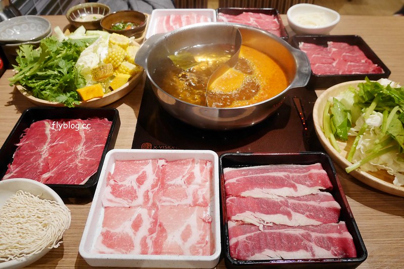 【台中西屯】涮乃葉,$468元起黑毛牛吃到飽,多達20種新鮮蔬菜無限取用 @飛天璇的口袋