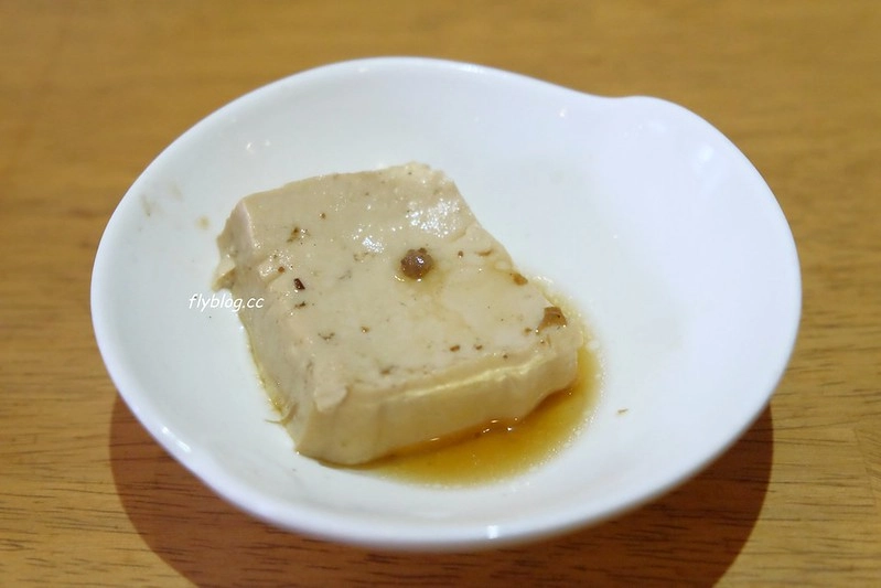 台中南屯|資豐美食.南屯市場萬和宮後方,油飯在地飄香近60年 @飛天璇的口袋