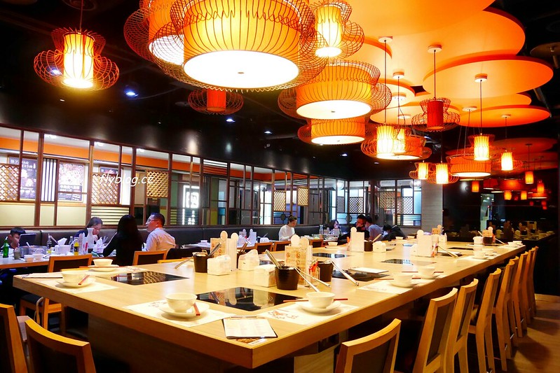 台中西屯|滿堂紅頂級麻辣鴛鴦鍋|599元以上麻辣火鍋吃到飽,牛小排、哈根達斯和可口可樂無限取用 @飛天璇的口袋