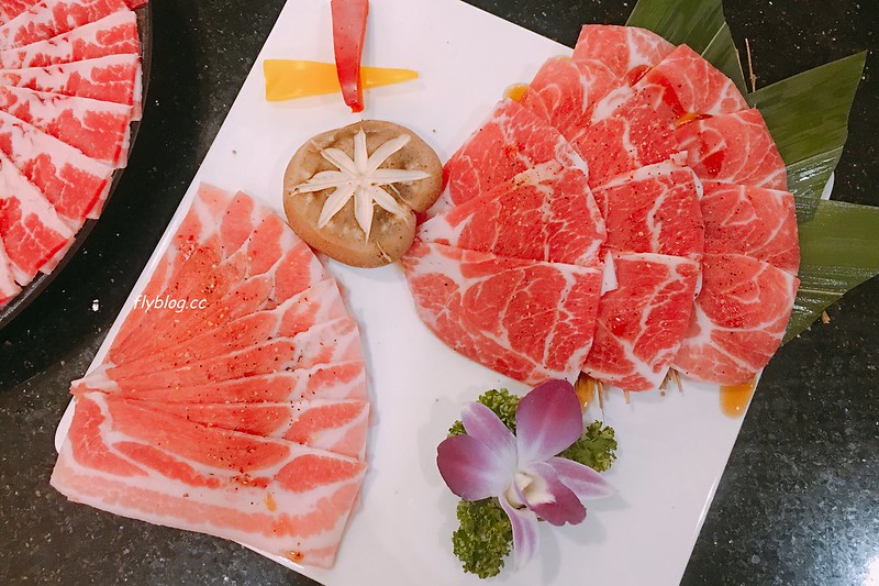 澄居烤物燒肉┃台中西區:有漂亮乾燥花打卡牆的燒肉店,台灣大道鄰近勤美誠品商圈 @飛天璇的口袋