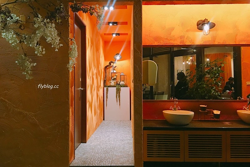 澄居烤物燒肉┃台中西區:有漂亮乾燥花打卡牆的燒肉店,台灣大道鄰近勤美誠品商圈 @飛天璇的口袋