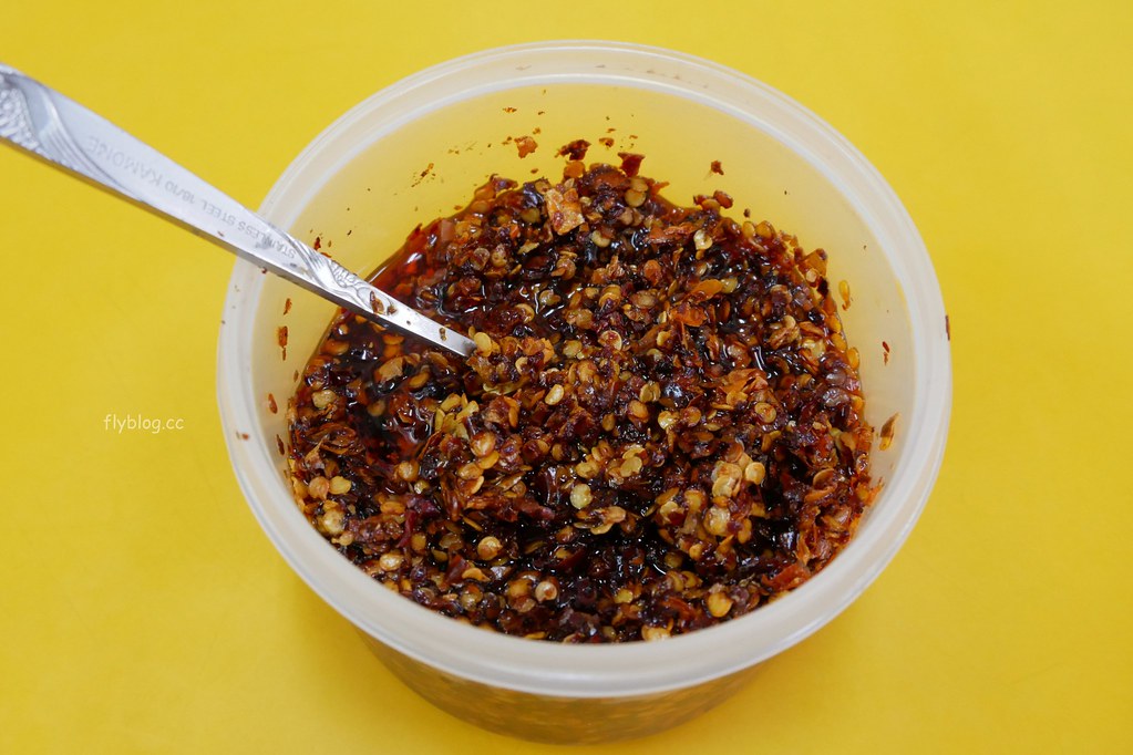 台中西區|正老牌魷魚羹麵.第五市場超人氣小吃店,在地30年的樸實好味道 @飛天璇的口袋