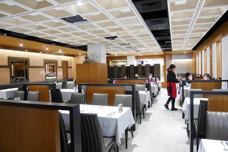 統領創意牛排館┃台中北區:傳統又有歷史的牛排館,餐點很老派卻很實在,$1680就有日本A5鹿兒島和牛 @飛天璇的口袋