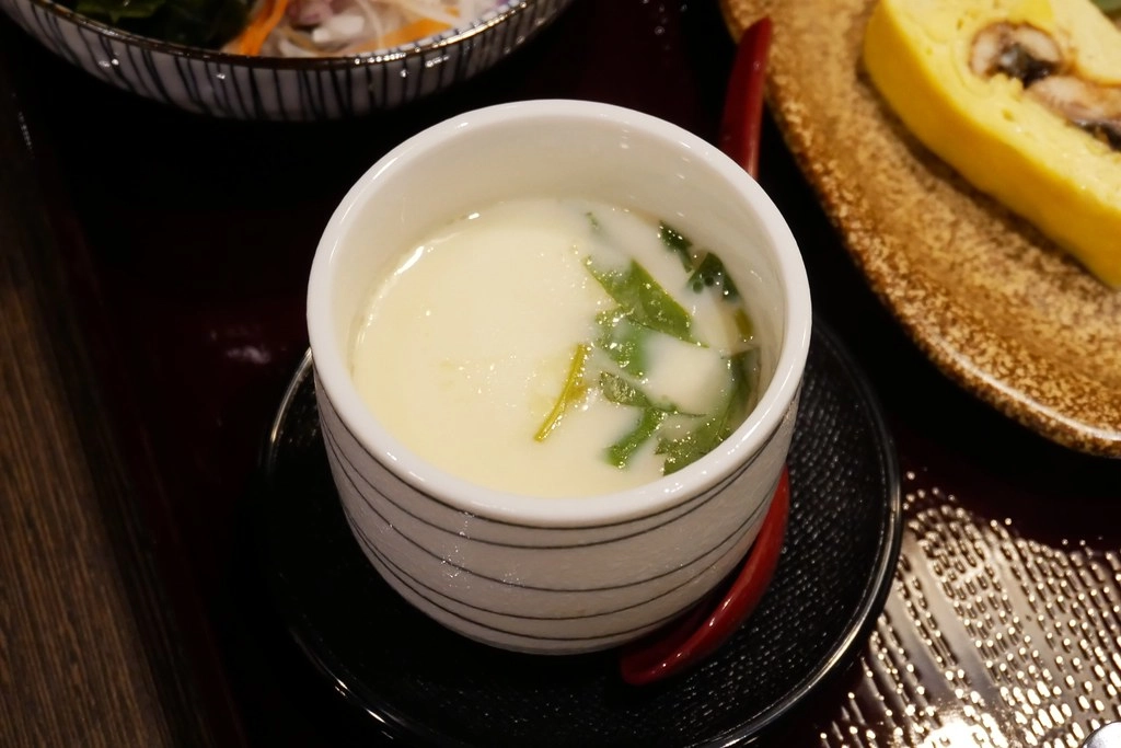 江戶川鰻魚飯|來自日本京都的60年超人氣老店,海外一號店進駐台北免出國就吃的到 @飛天璇的口袋