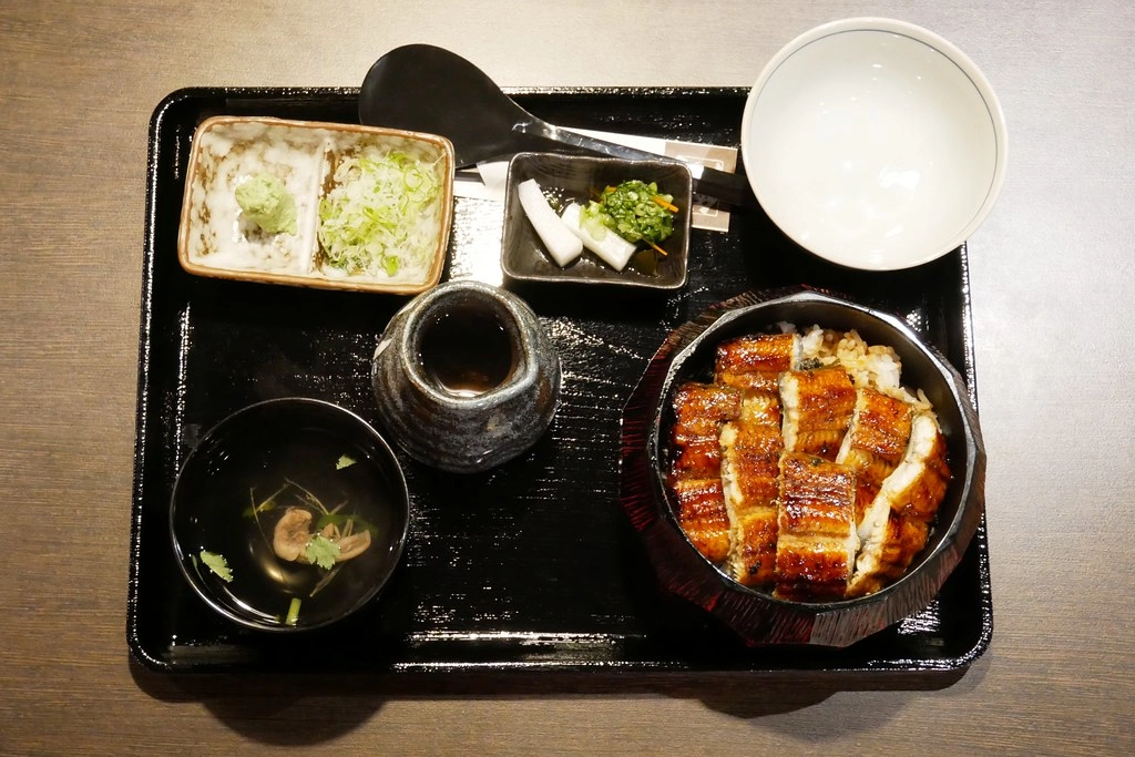 江戶川鰻魚飯|來自日本京都的60年超人氣老店,海外一號店進駐台北免出國就吃的到 @飛天璇的口袋