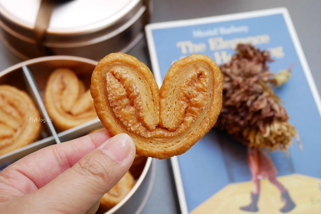 台中西區|甜忌廉鐵盒蝴蝶酥.香港超人氣點心台中也買的到,不一樣的台中伴手禮推薦 @飛天璇的口袋