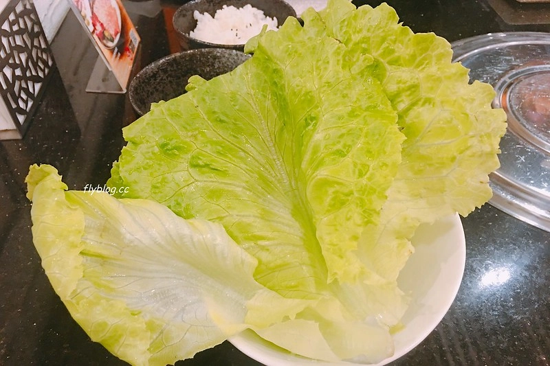 澄居烤物燒肉┃台中西區:有漂亮乾燥花打卡牆的燒肉店,台灣大道鄰近勤美誠品商圈 @飛天璇的口袋