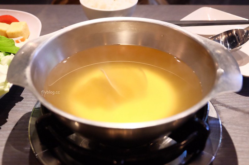 輕井澤火鍋:輕井澤崇德路分店悄悄開幕,北屯吃火鍋又多了一個好選擇 @飛天璇的口袋