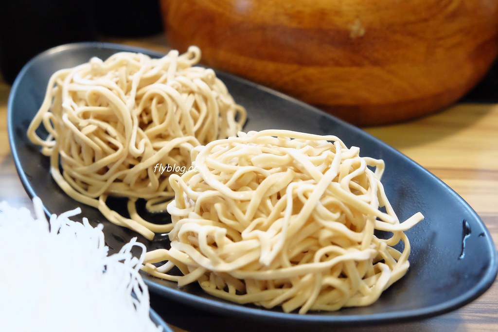 桃園美食|牧石鍋物.食材頂級澎派的鴛鴦火鍋,不喜歡蔬菜還可以換成海鮮 @飛天璇的口袋