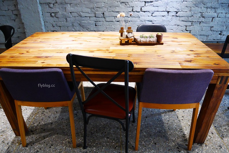 渣凳早午餐.Zha Deng:好吃又有質感的早午餐店,東區力行國小附近美食推薦 @飛天璇的口袋