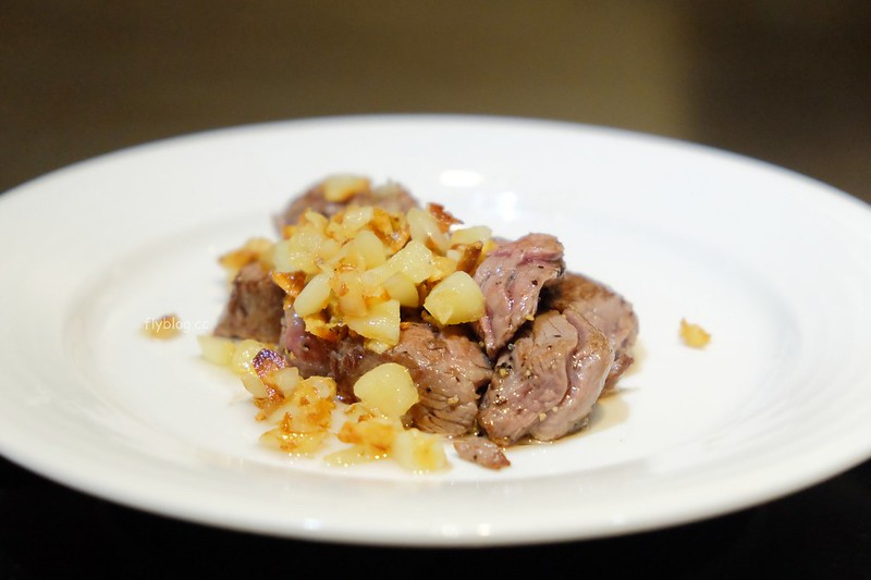 嘉義東區|踢原味鐵板燒:平價又美味的鐵板燒料理,飯後甜點芋泥冰淇淋好好吃 @飛天璇的口袋