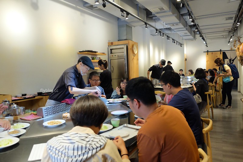 嘉義東區|踢原味鐵板燒:平價又美味的鐵板燒料理,飯後甜點芋泥冰淇淋好好吃 @飛天璇的口袋