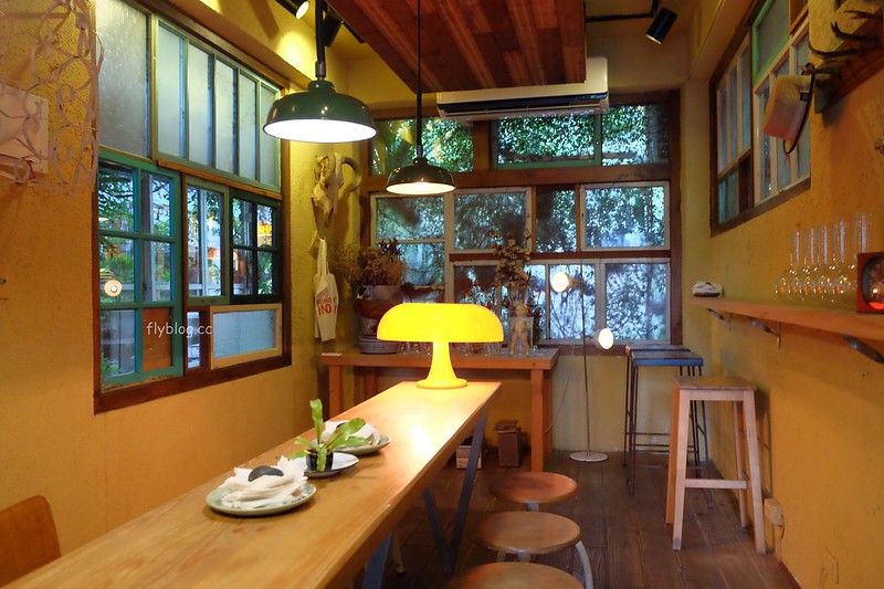 INO Ice┃台中北區:隱身在一中商圈裡的散步甜點,冰淇淋、雞蛋糕、爆漿紅豆餅都很好吃有誠意 @飛天璇的口袋