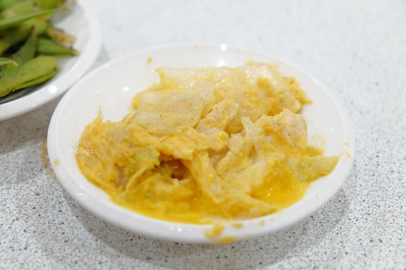 珍寶燒肥鵝餐廳┃台中北區:裝潢普通但是真材實料,價格不貴而且餐點也好吃 @飛天璇的口袋