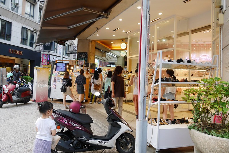 犬首燒┃台中北區:台南超人氣法鬥造型雞蛋糕,一中街下午茶散步甜點推薦 @飛天璇的口袋