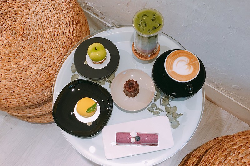 六日甜點專賣店┃台中西區:小巧溫馨的甜點,造型可愛又吸睛,草悟道下午茶甜點推薦 @飛天璇的口袋