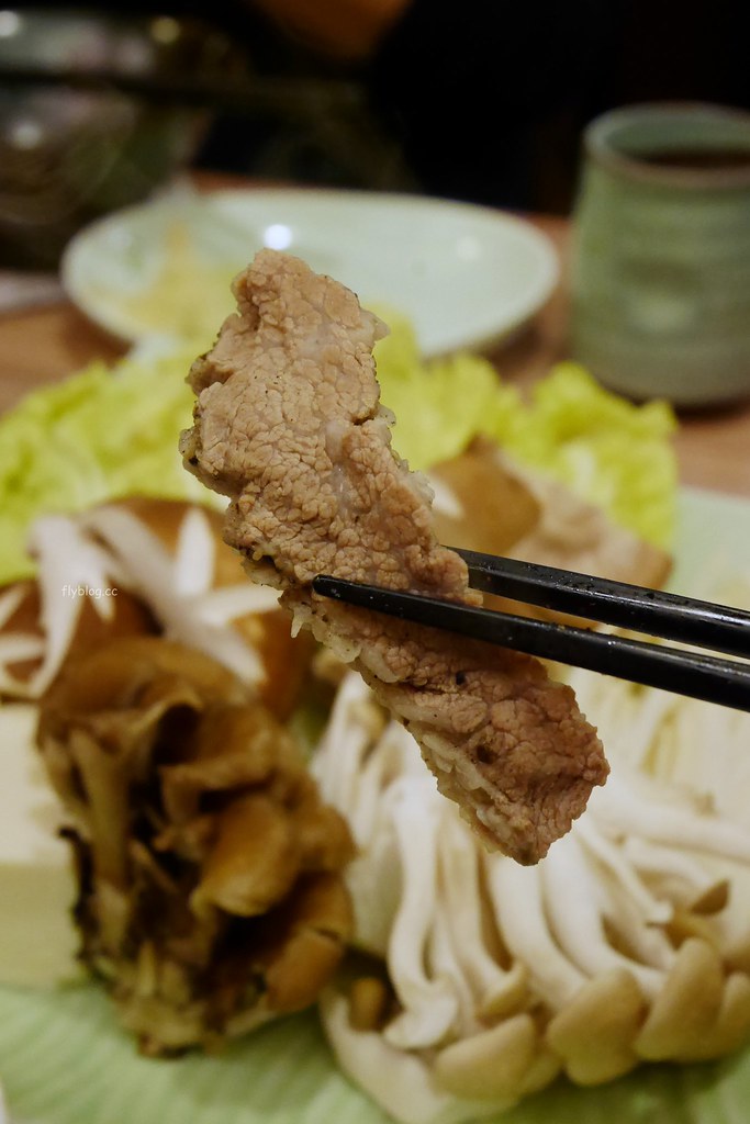 小六食堂|終於吃到傳說中的小六食堂,食材新鮮價格也不貴,根本CP值超高! @飛天璇的口袋