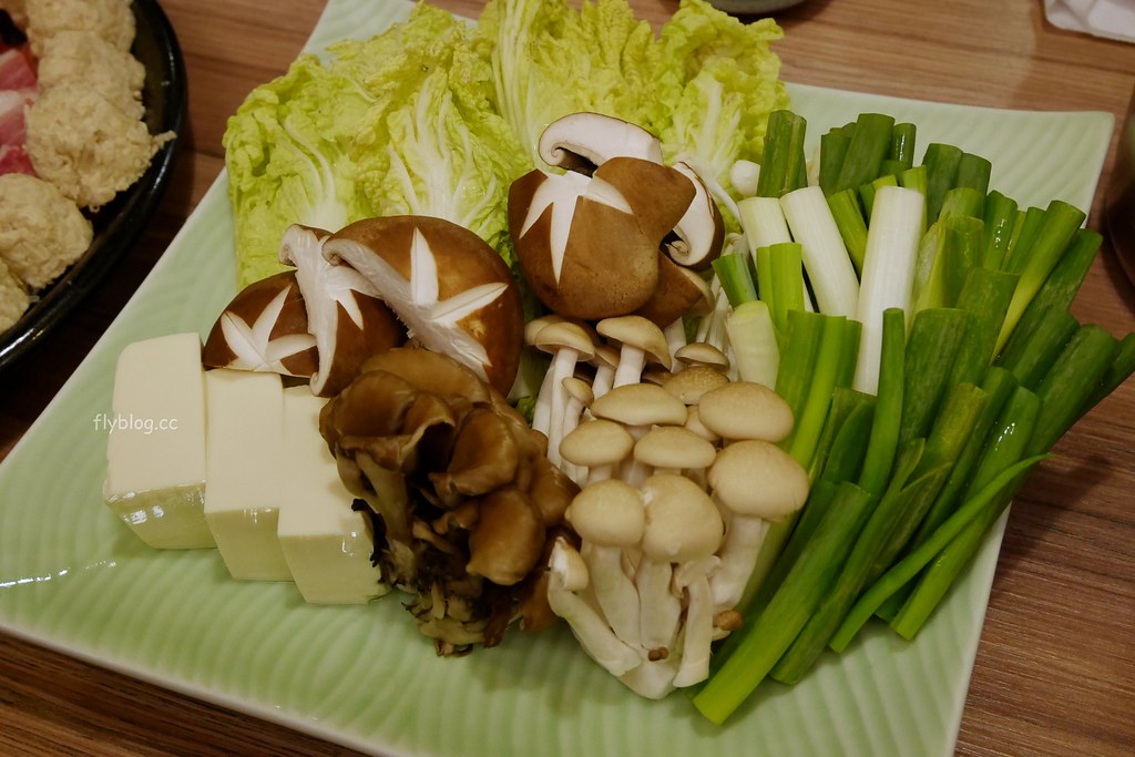 小六食堂|終於吃到傳說中的小六食堂,食材新鮮價格也不貴,根本CP值超高! @飛天璇的口袋