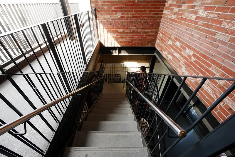 蔡氏釀酒精釀酒廠|充滿歐洲英倫風情的酒廠,用心好拍的萬聖節佈置,還有美味好吃的小酒館 @飛天璇的口袋