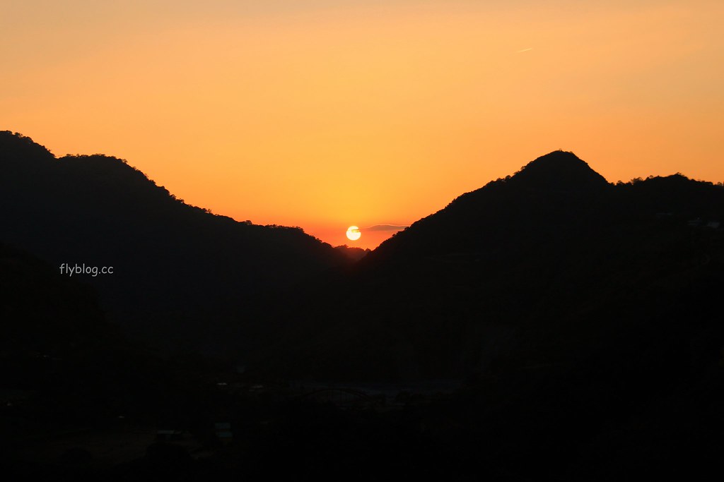 南投一日遊:奧萬大賞秋楓,南投最後一片淨土武界部落,在地隱藏版溫泉春陽部落 @飛天璇的口袋