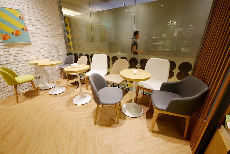 好丘貝果 good cho’s:台北超人氣貝果專賣店進駐新光三越,台中限定10種厚醬貝果 @飛天璇的口袋