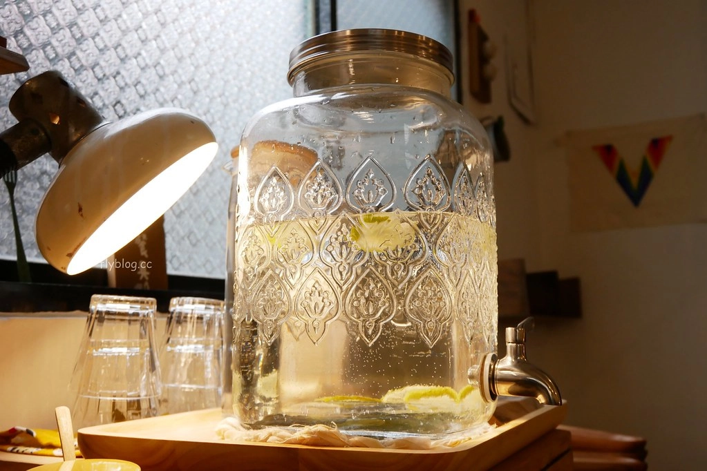 Kichi|隱藏北屯巷弄裡的「Kichi鬆餅」,招牌日式厚鬆餅QQ的很好吃 @飛天璇的口袋