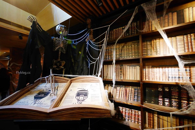 蔡氏釀酒精釀酒廠|充滿歐洲英倫風情的酒廠,用心好拍的萬聖節佈置,還有美味好吃的小酒館 @飛天璇的口袋