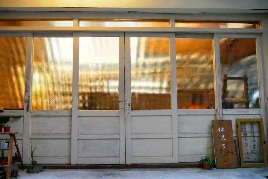 Kichi|隱藏北屯巷弄裡的「Kichi鬆餅」,招牌日式厚鬆餅QQ的很好吃 @飛天璇的口袋