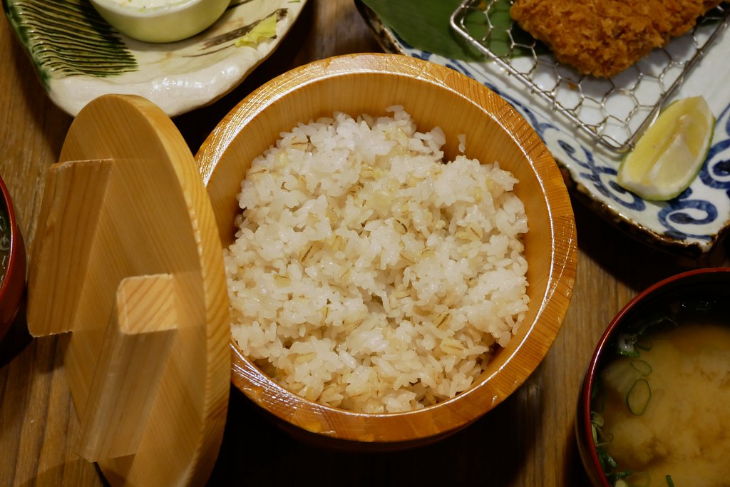 大江購物中心┃桃園旅遊:三大休閒服飾品牌齊聚,結合親子、購物、美食、生活、娛樂,免停車費超貼心,假日全家休閒的好地方 @飛天璇的口袋