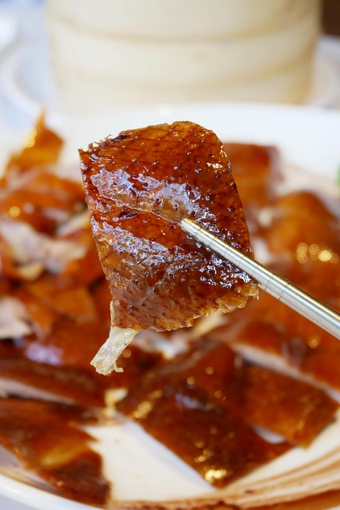 台中西屯|頂園全鴨坊,台中米其林餐盤推薦烤鴨,近距離觀賞火焰片鴨秀(附2023最新菜單) @飛天璇的口袋