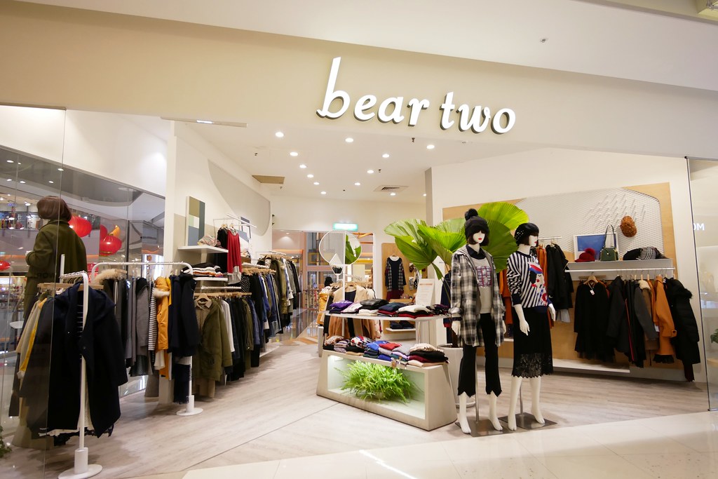 大江購物中心┃桃園旅遊:三大休閒服飾品牌齊聚,結合親子、購物、美食、生活、娛樂,免停車費超貼心,假日全家休閒的好地方 @飛天璇的口袋