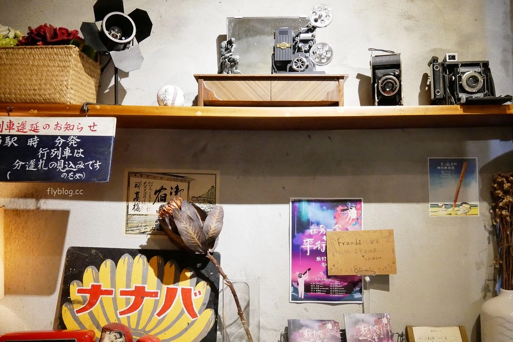 特有種商行|魏德聖導演開的餐廳,從台南搬到台北,結合美食、藝文、電影和音樂 @飛天璇的口袋