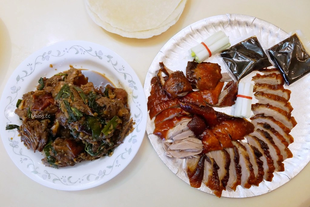 台中北屯|金饌烤鴨.網路票選全台烤鴨第二名,一鴨二吃還有干鍋燒鴨 @飛天璇的口袋