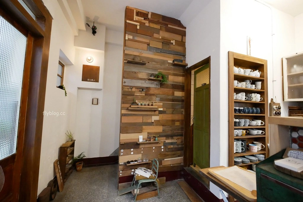 Kichi|隱藏北屯巷弄裡的「Kichi鬆餅」,招牌日式厚鬆餅QQ的很好吃 @飛天璇的口袋